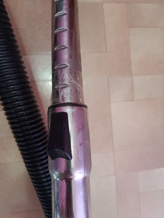 Пылесос Vitek VT-8105