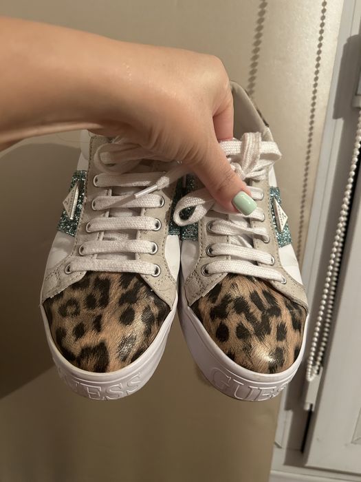 Женские кроссовки оригинал