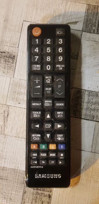 50 incha TV SAMSUNG UE50AU7172