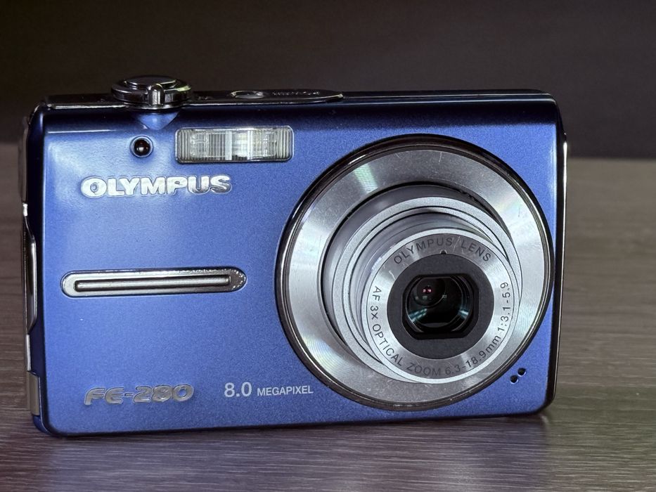 Olympus FE-280 Y2K Digicam 8MP