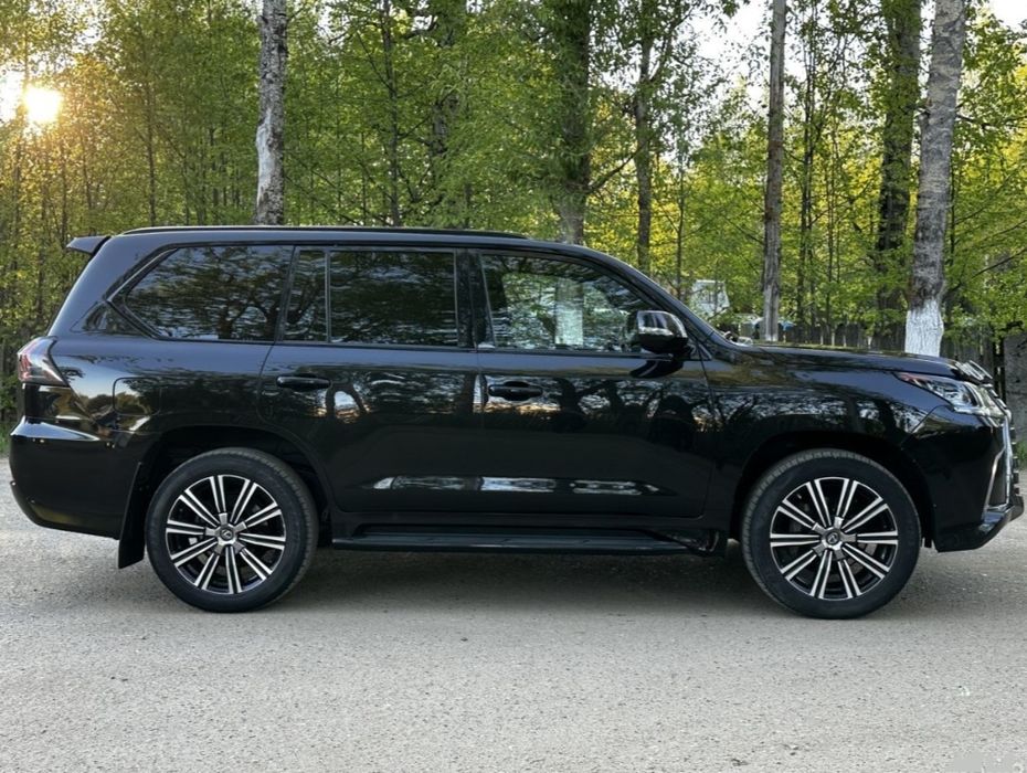 Поездки в пещеру Святого Данияра (Хужа-Дониер), Чор-чинор Нурота Зомин