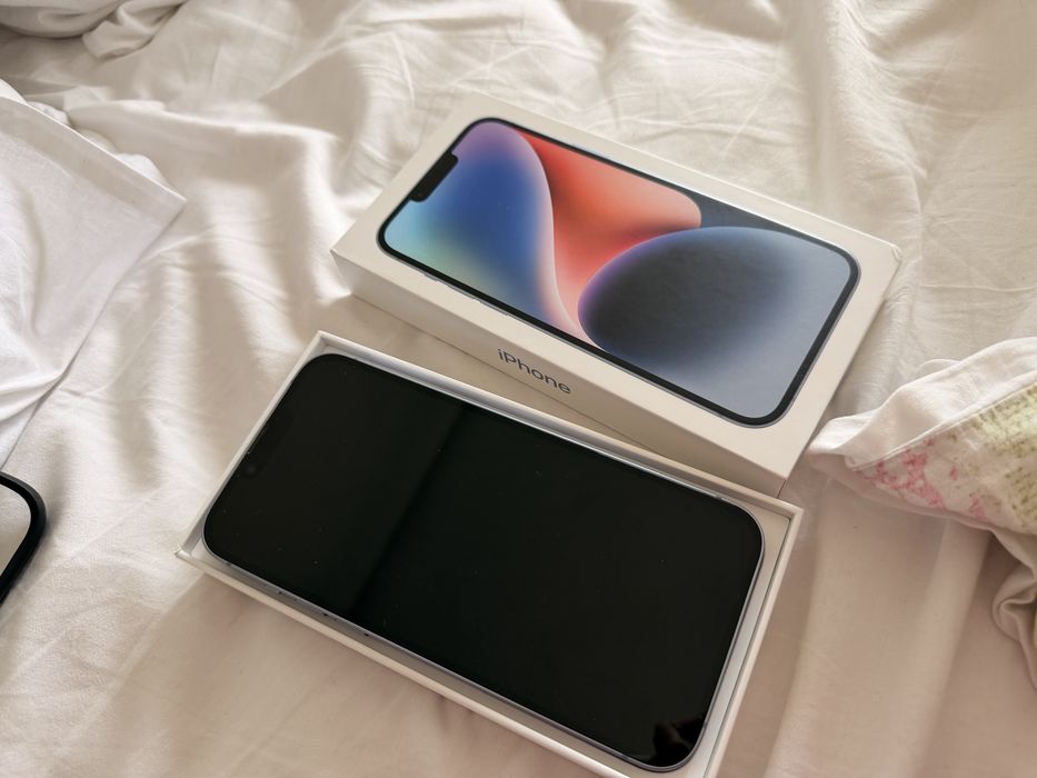 iPhone 14 Plus 128GB Blue, impecabil, baterie 84%