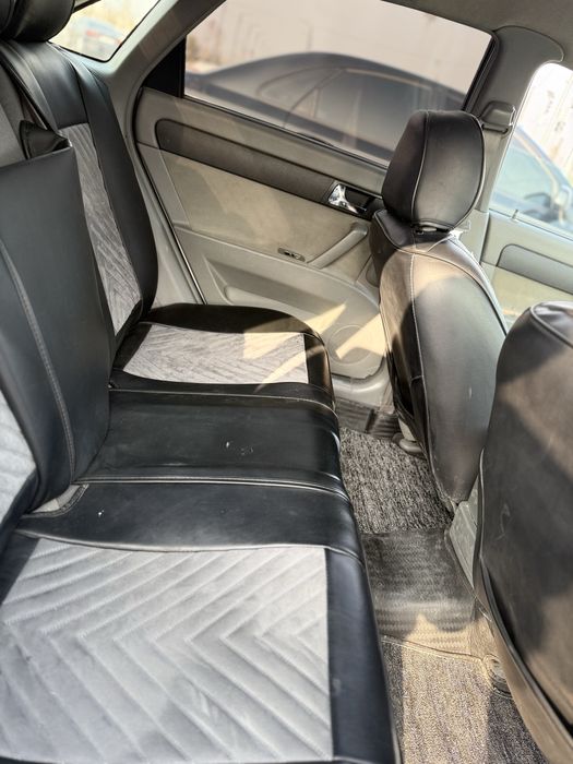 Срочно продается автомобиль Gentra