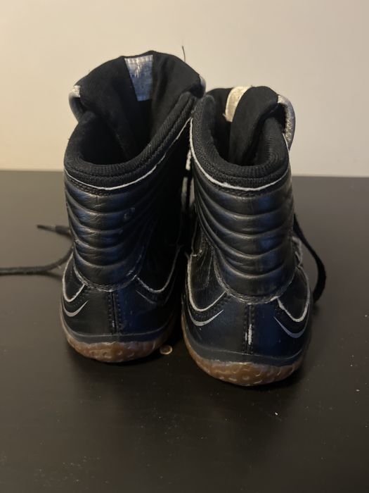 Борцови кецове asics 42 номер