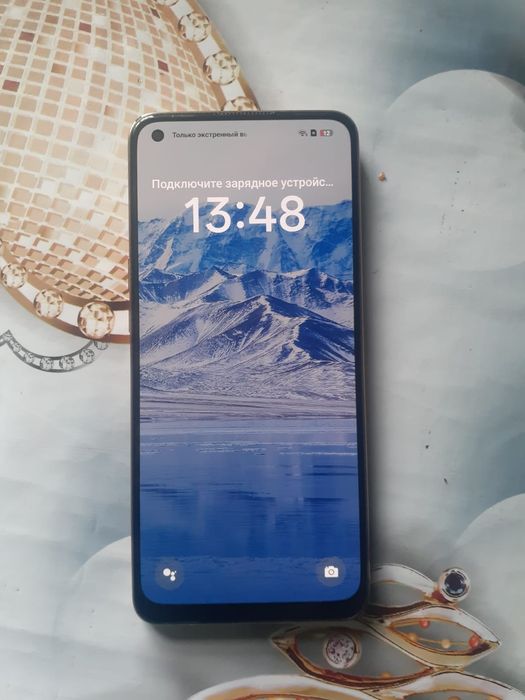 Обменяю oppo reno 8t