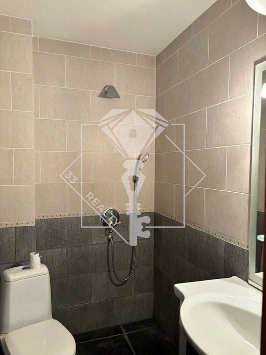 Продава се Тристаен апартамент в Пловдив, Център - 117 кв.м за 2522 €/кв.м - Снимка #8