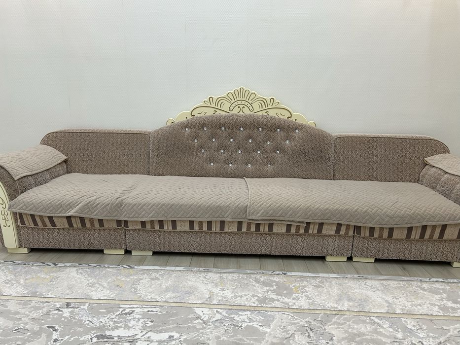 Б/у диван сатылады