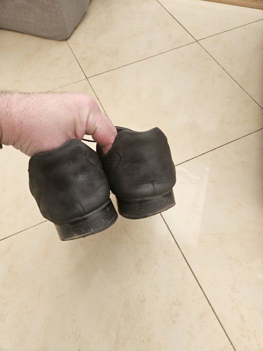 Велурени обувки GiAnni