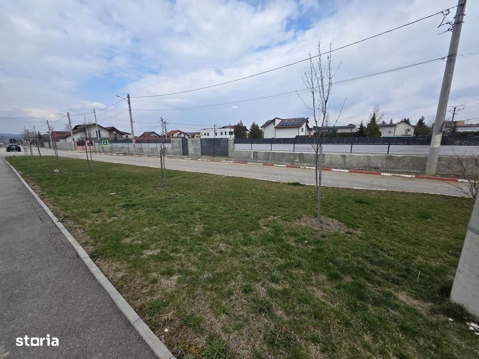Teren de construit, 2250 mp, utilitati disponibile, Mioveni Arges