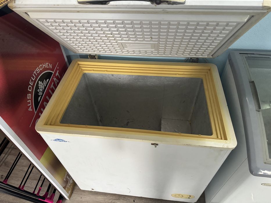 Морозильник, холодильник