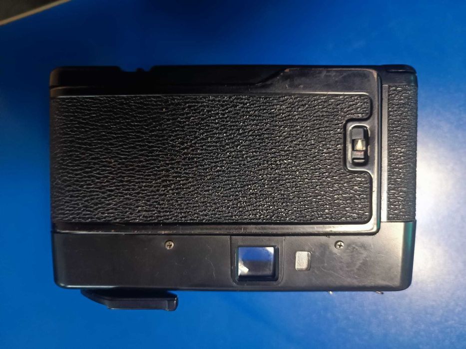 aparat foto compact Yashica MF 2 functional