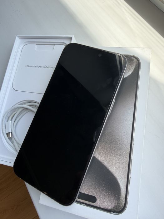 Iphone 15 pro max 512 sim