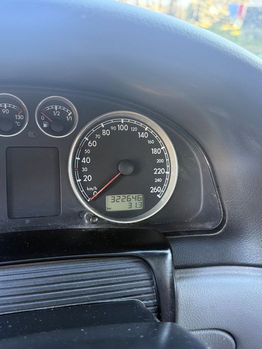 VOLKSWAGEN Passat 2001 — imagine 5