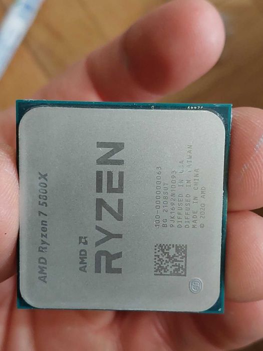 AMD Ryzen 7 5800X + MSI B550 Tomahawk