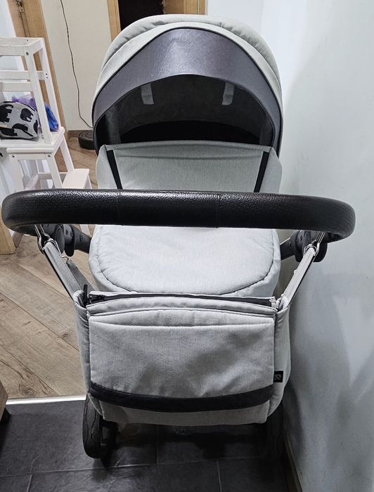 Бебешка количка Riko Ultima ultra light сива