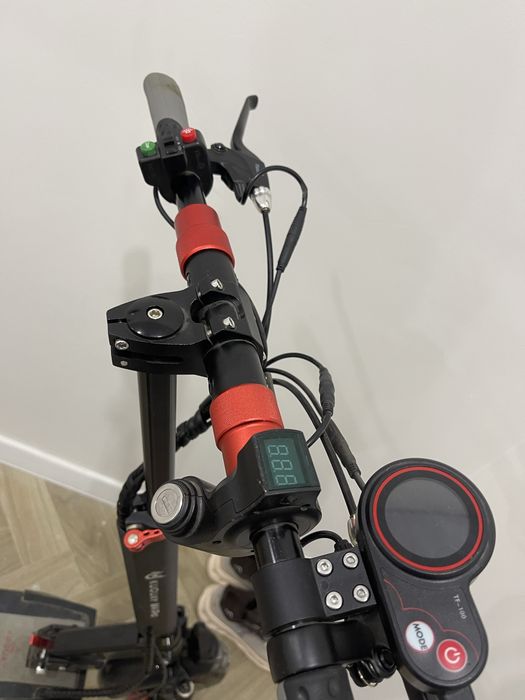 самокат электронный Kuquay m4 pro