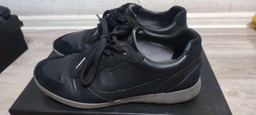 продам ботинки GEOX