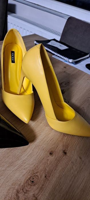 Pantofi cu toc cui 10 cm