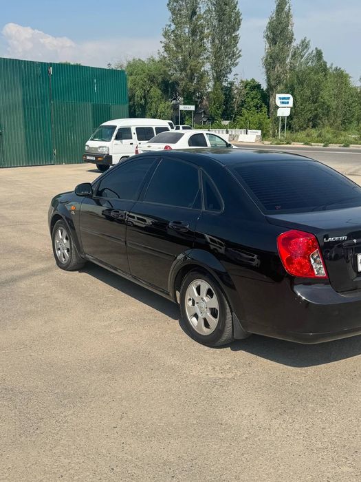 Chevrolet Lacetti / Gentra 2009