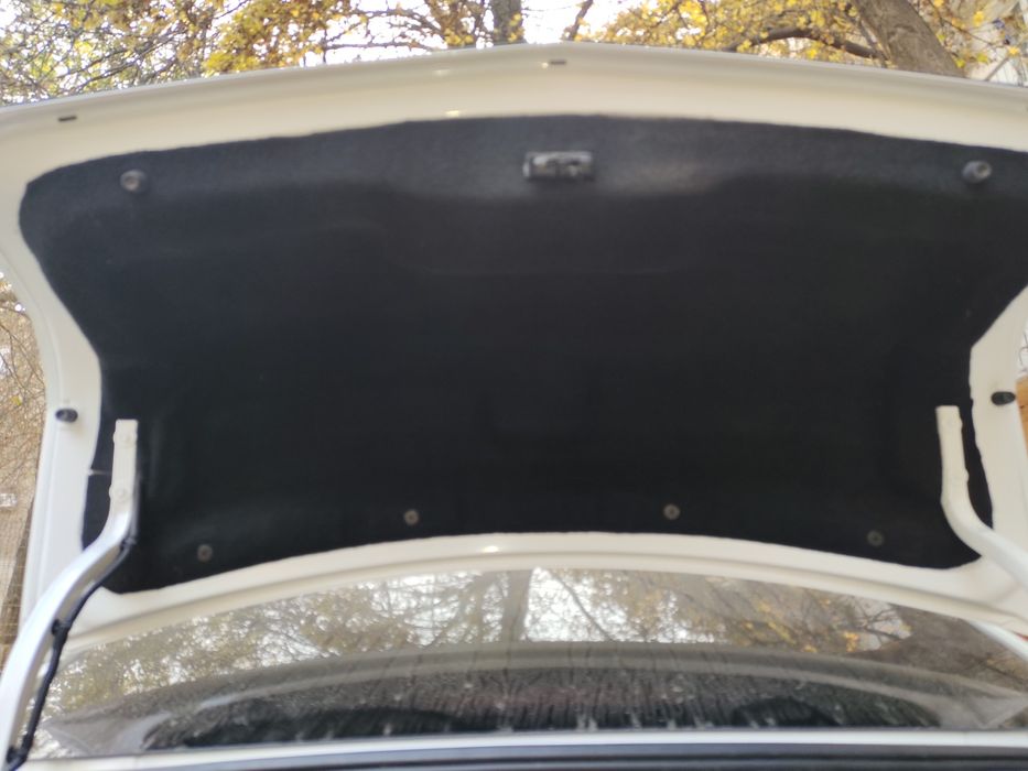 Обшивка багажника на Кобальт.Багажный карман-3-шт. Окантовка на двери