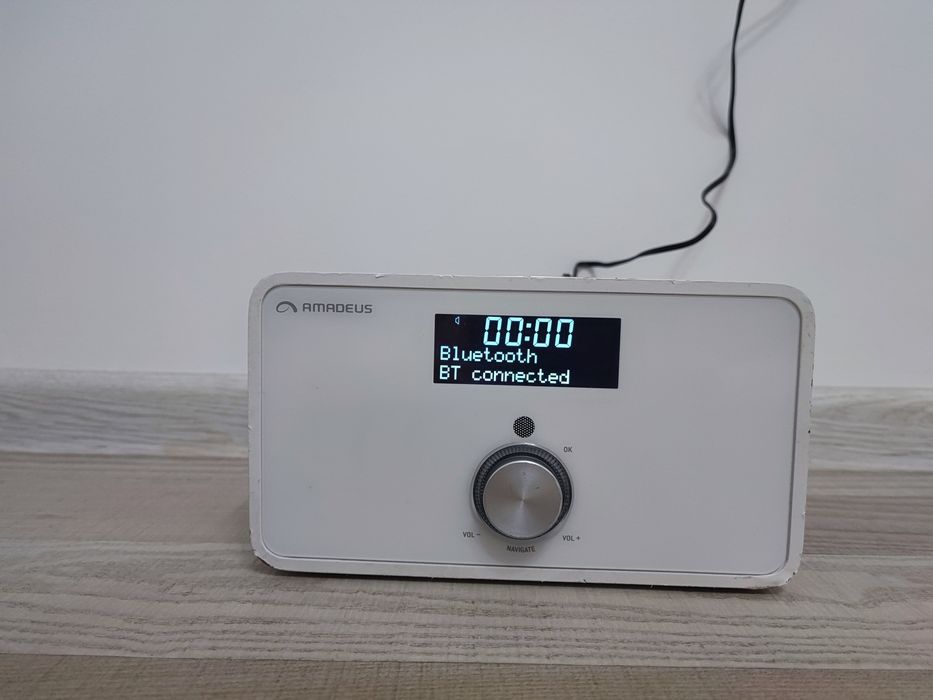Radio Amadeus cu bluetooth
