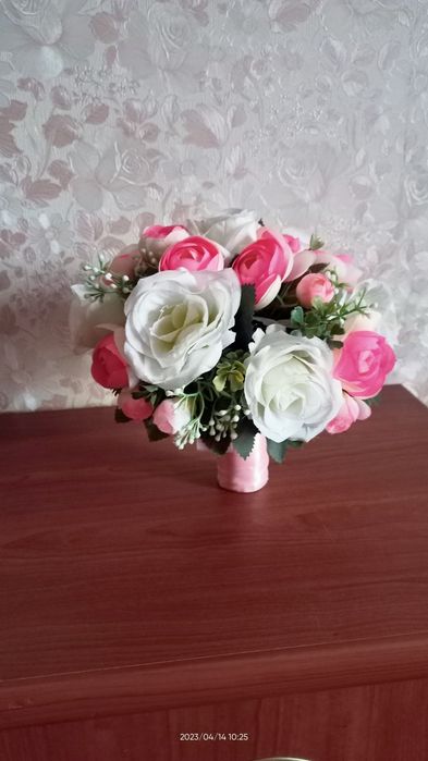 Продам шикарный букет невесты