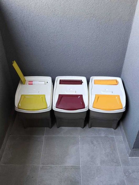 set de 3 cosuri de gunoi