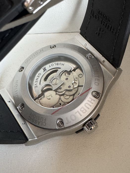 Нови Hublot  автоматични часовници