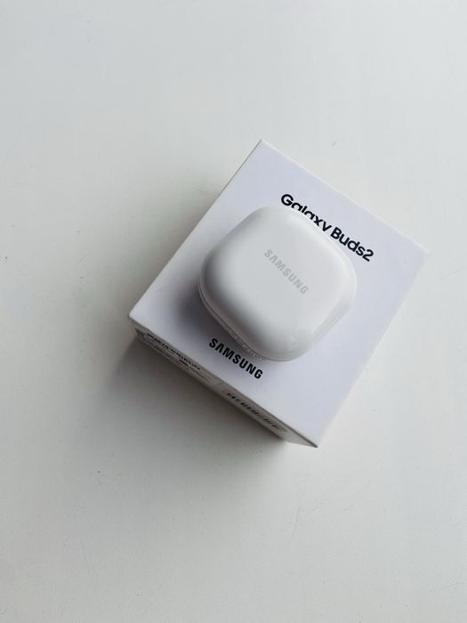 Продам наушники Galaxy Buds 2