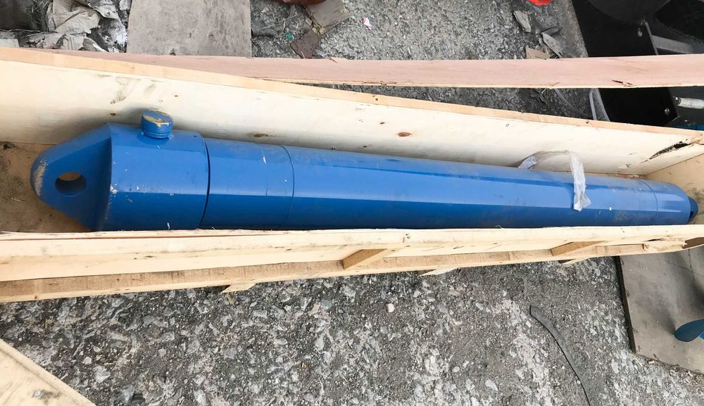 Гидроцилиндры для Экскаватор Погрузчик Самосвал