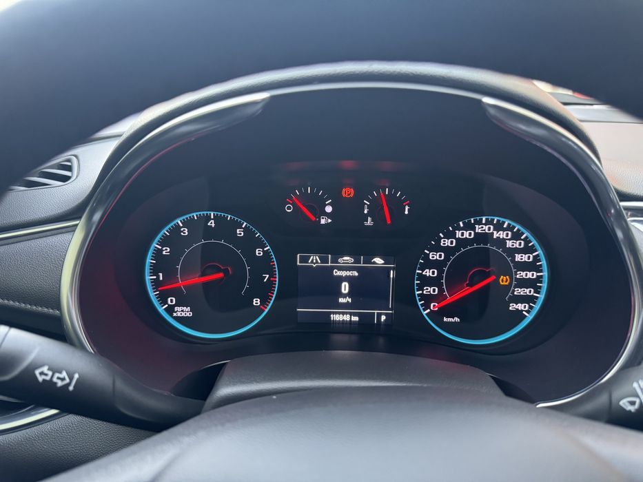 Malibu 2 sotiladi. Motor 2.0 L. turbo. 20.200 y.e