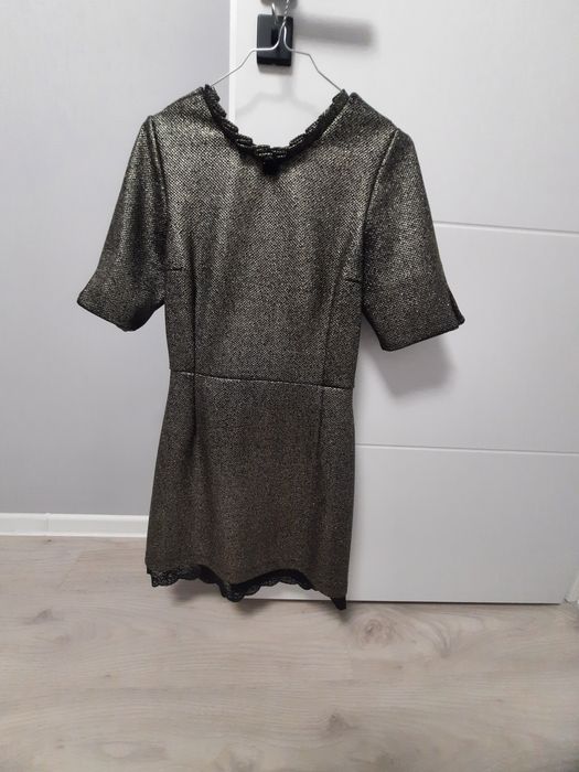 Rochie negru/auriu 38