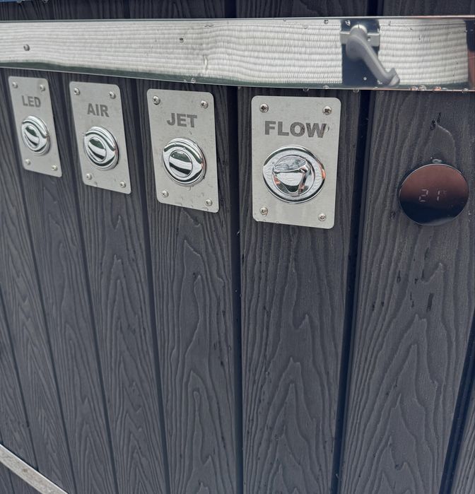 Ciubar patrat de 2m x 2m acrilic