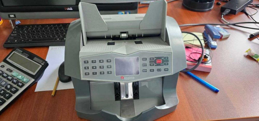 Счетчик банкнот Cassida Адвантек Advantec 75 Value