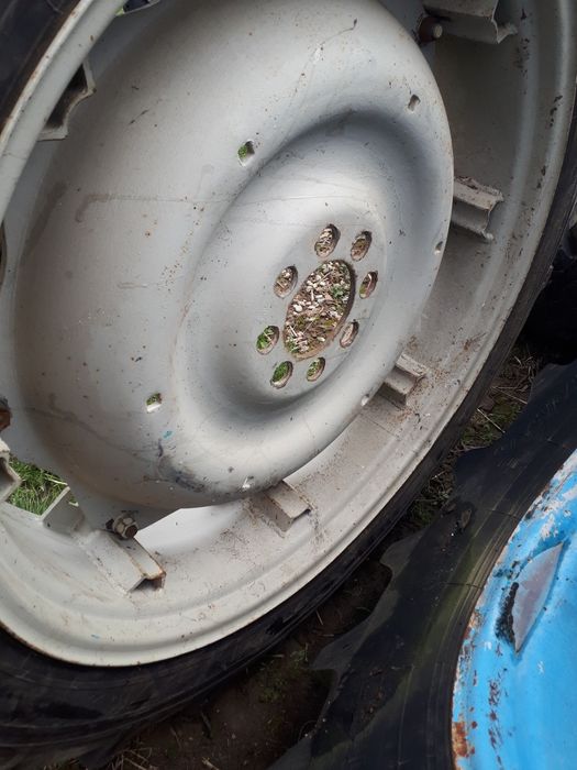 Anvelope  12,4R38 tractor  Deutz