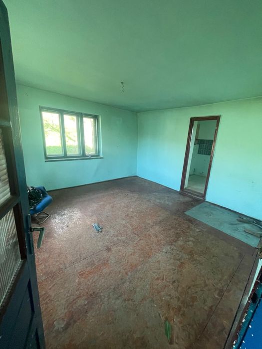 Casa din caramida si piatra +teren 1500mp , acces asfaltat Soimeni (Cluj)