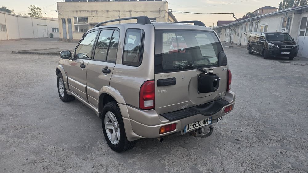 Suzuki Grand Vitara 2.0 Diese 2003 cm3  Fără Rugină