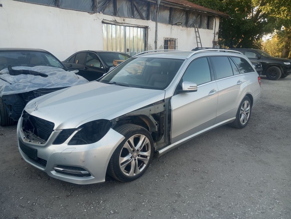 НА ЧАСТИ мерцедес Е220 mercedes E220 w212 651