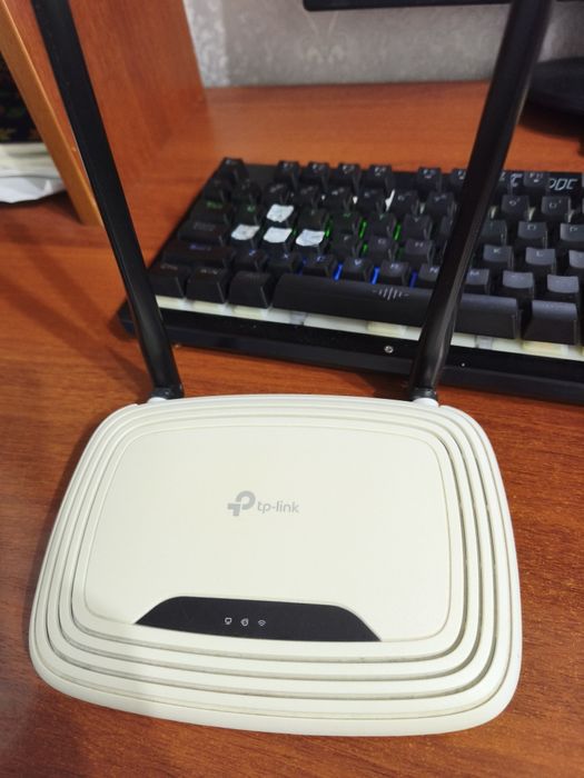 Продам роутер tp-link