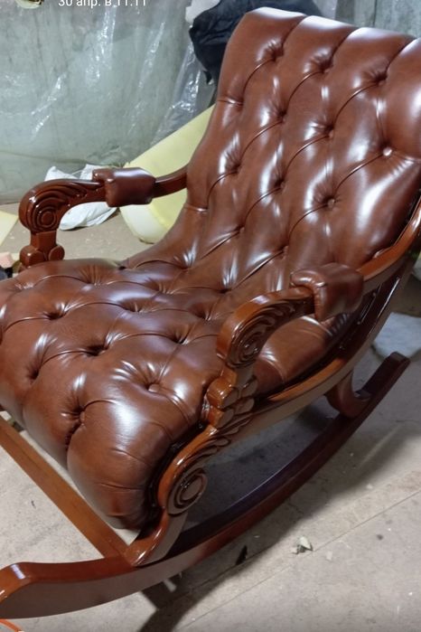 Кресло качалка 300$