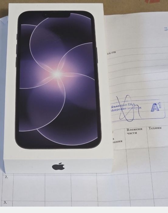 НОВ Apple iPhone 17e Black 256 24м. ГАРАНЦИЯ