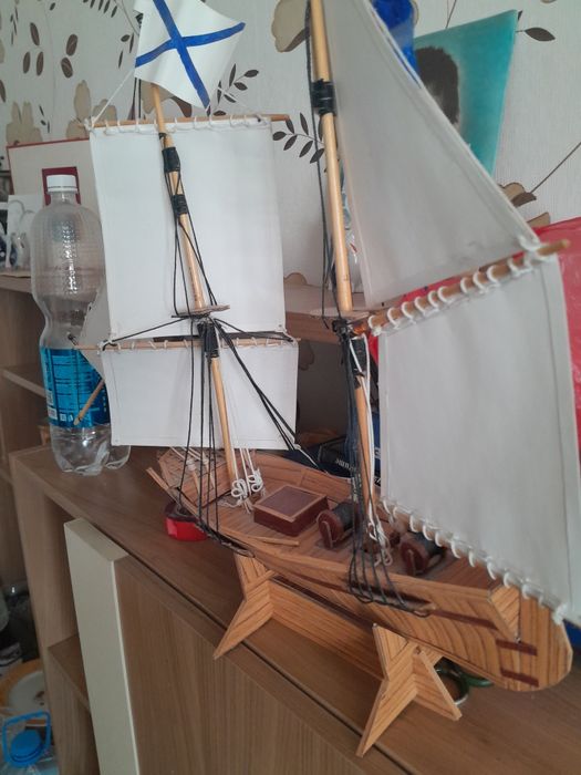 Модель почтовый бриг 10.000