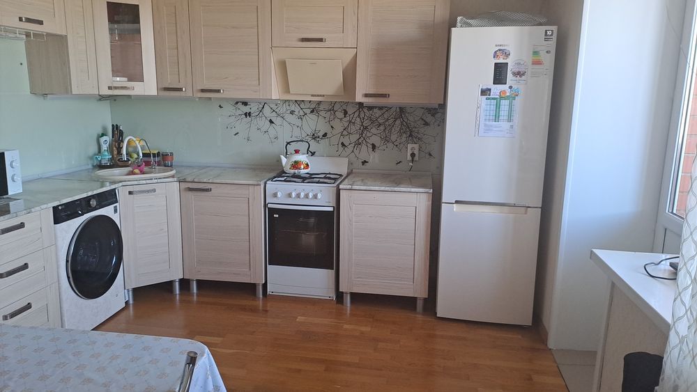 Квартиру 1-комнатную