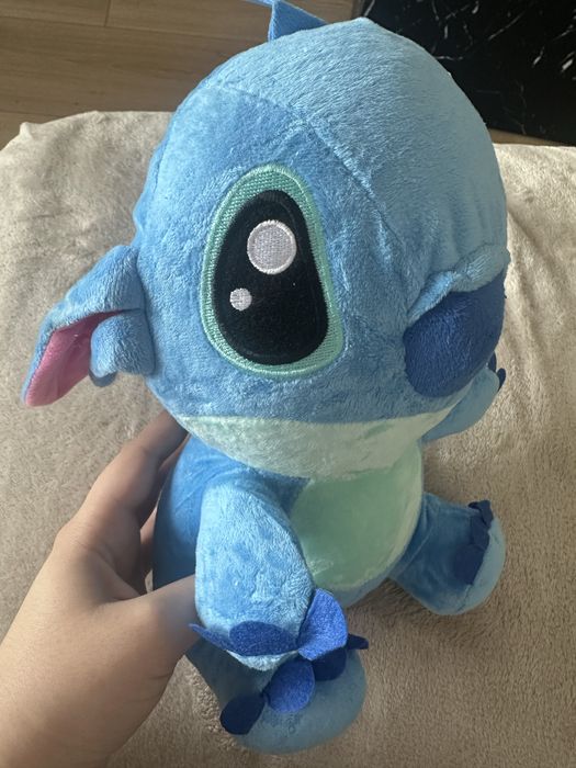 Plus Stitch albastru