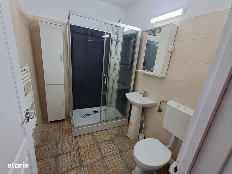 Apartament 2 camere de 45mp plus balcon 10 mp zona Floresti Sesul de s