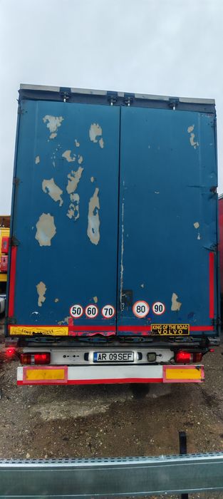 Vând semiremorca Krone mega