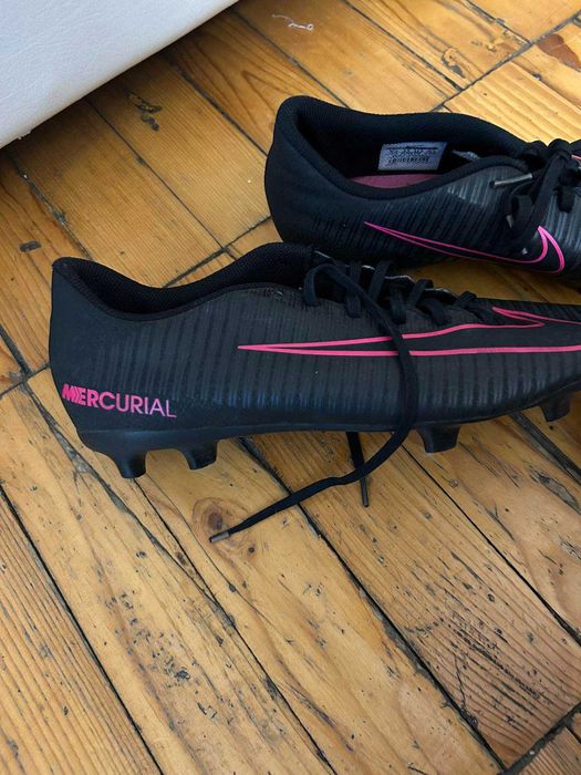Футболни обувки Nike MERCURIAL VORTEX III FG