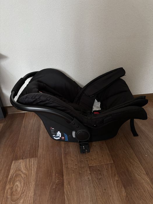 Детское автокресло