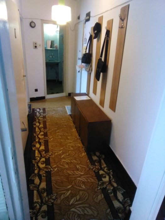 Дава се под наем Двустаен апартамент в Русе, Централен южен район - 68 кв.м за 239.7 € - Снимка #2