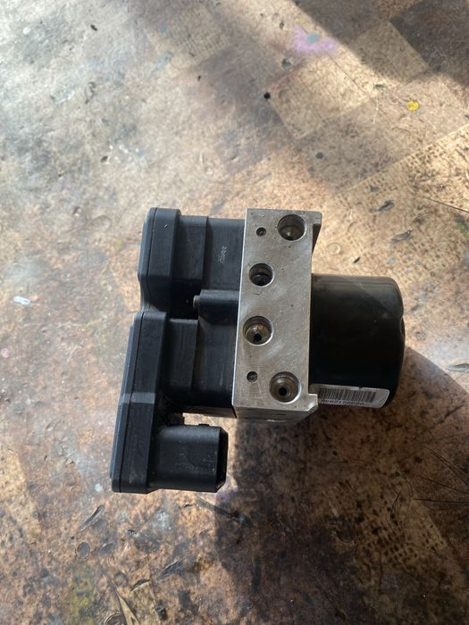 АБС /ABS помпа / модул за пежо 207